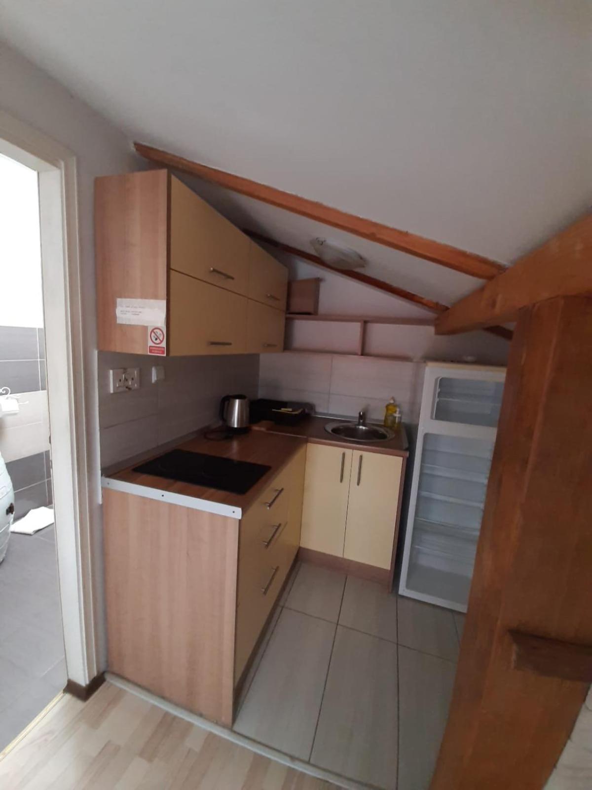 Apartment Ivana Кърк Стая снимка